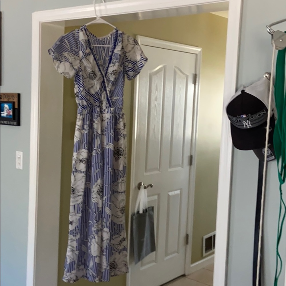 Sienna sky small blue/white romper